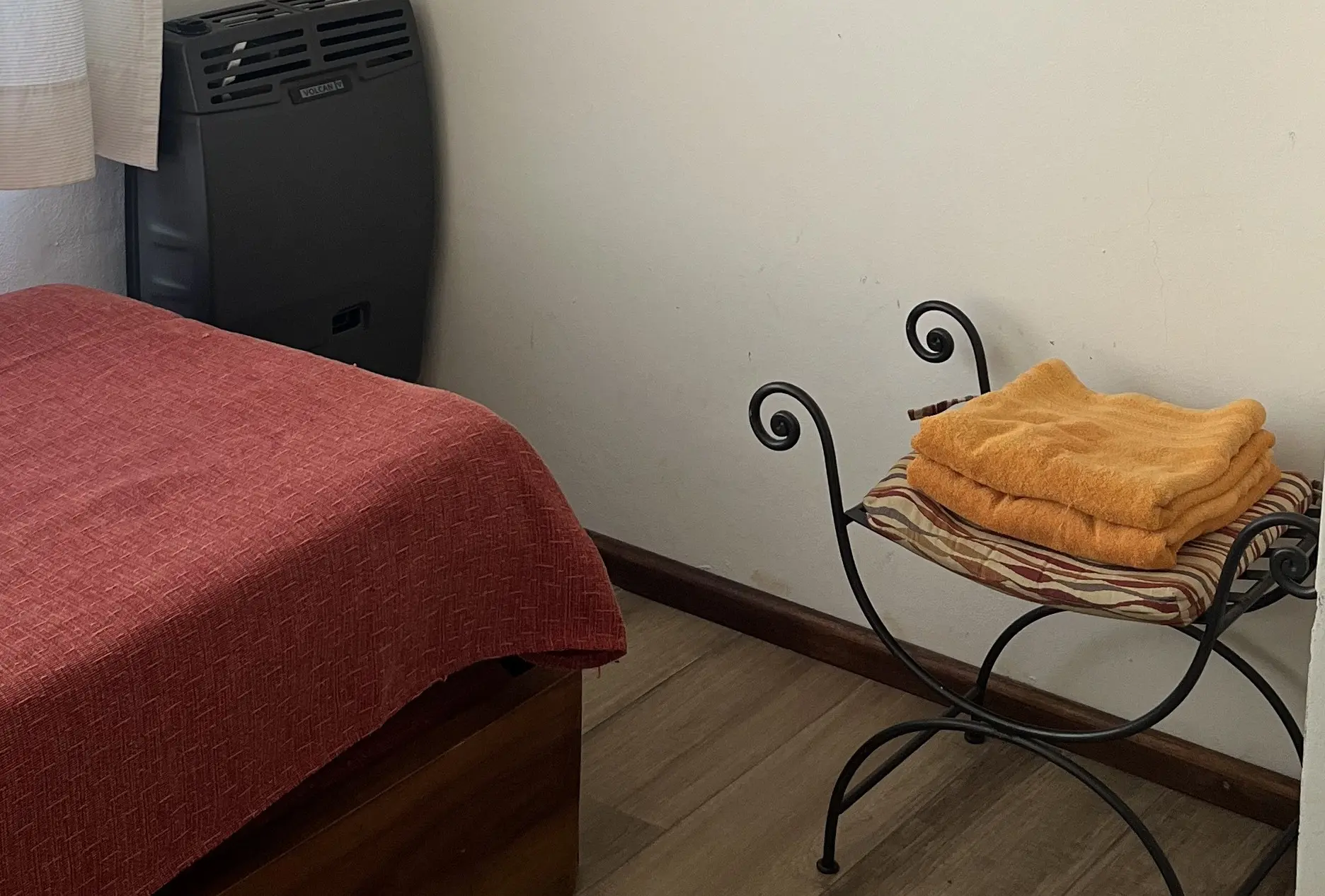 cabaña-boysen-habitacion-living