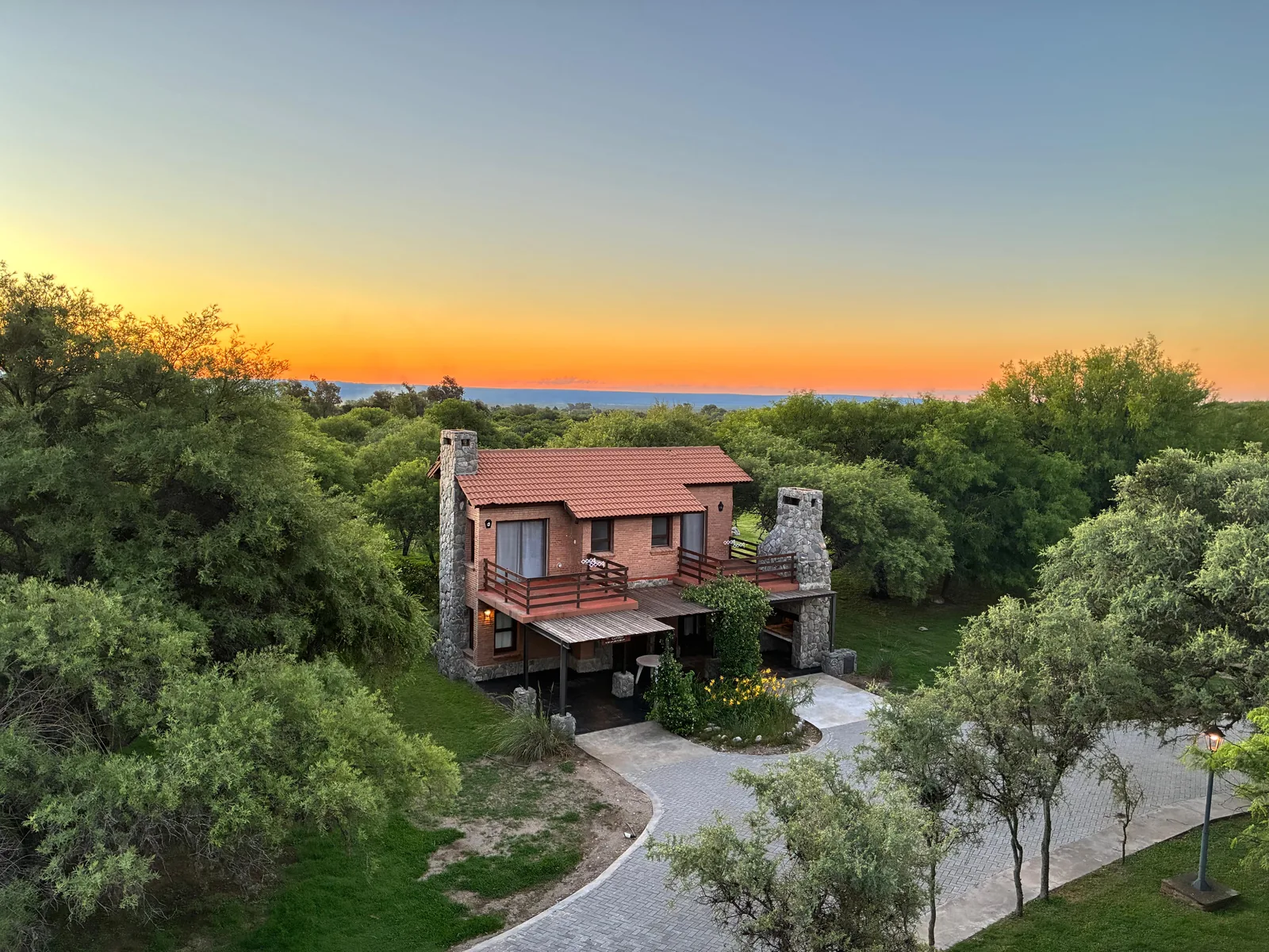 cabaña-corinto-adoquin