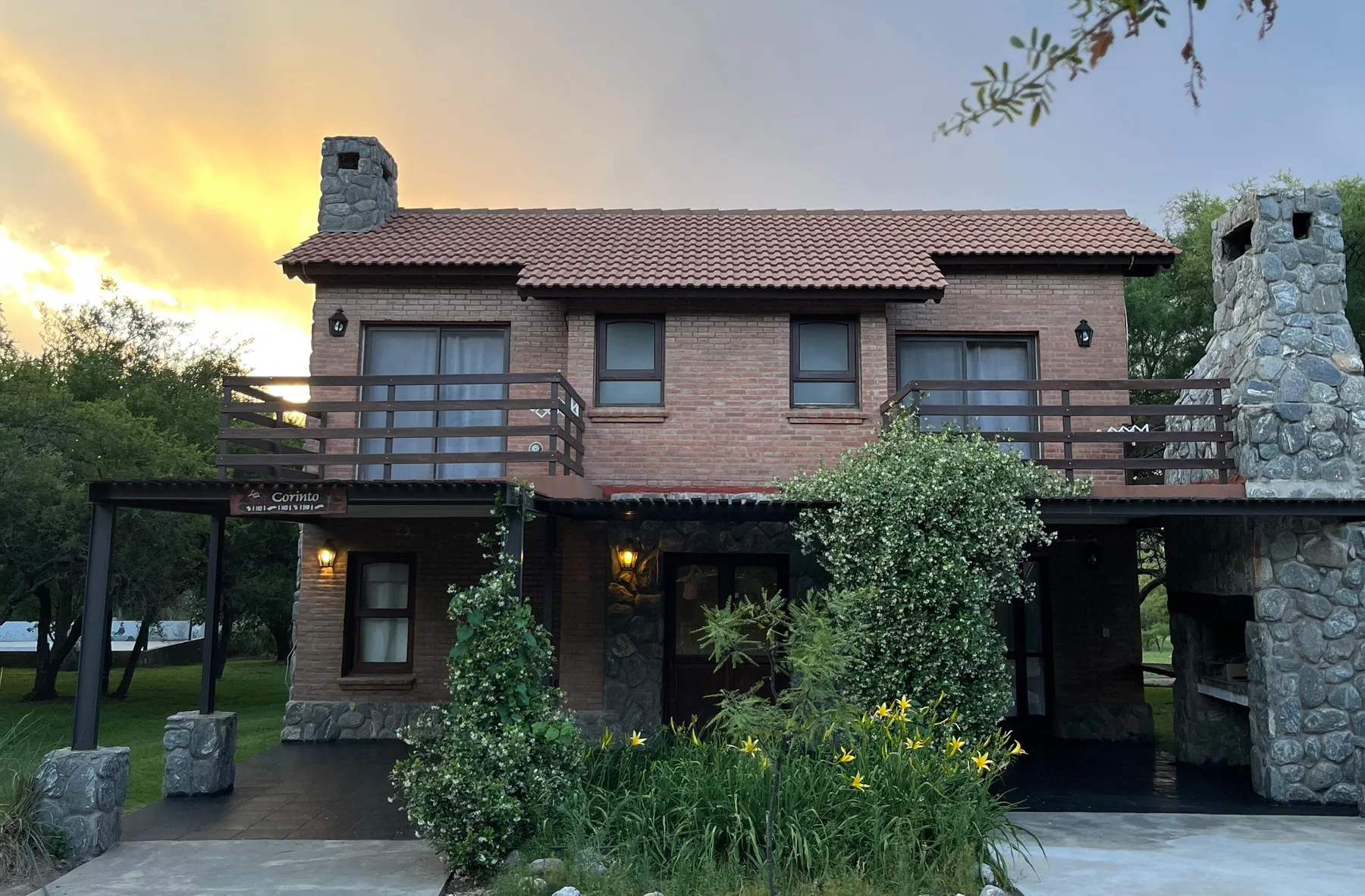 cabaña-corinto-la-fachada