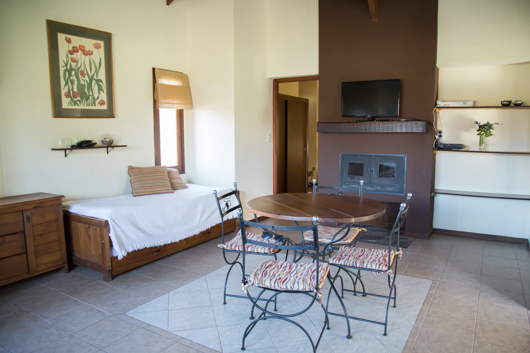 cabaña-mora-comedor