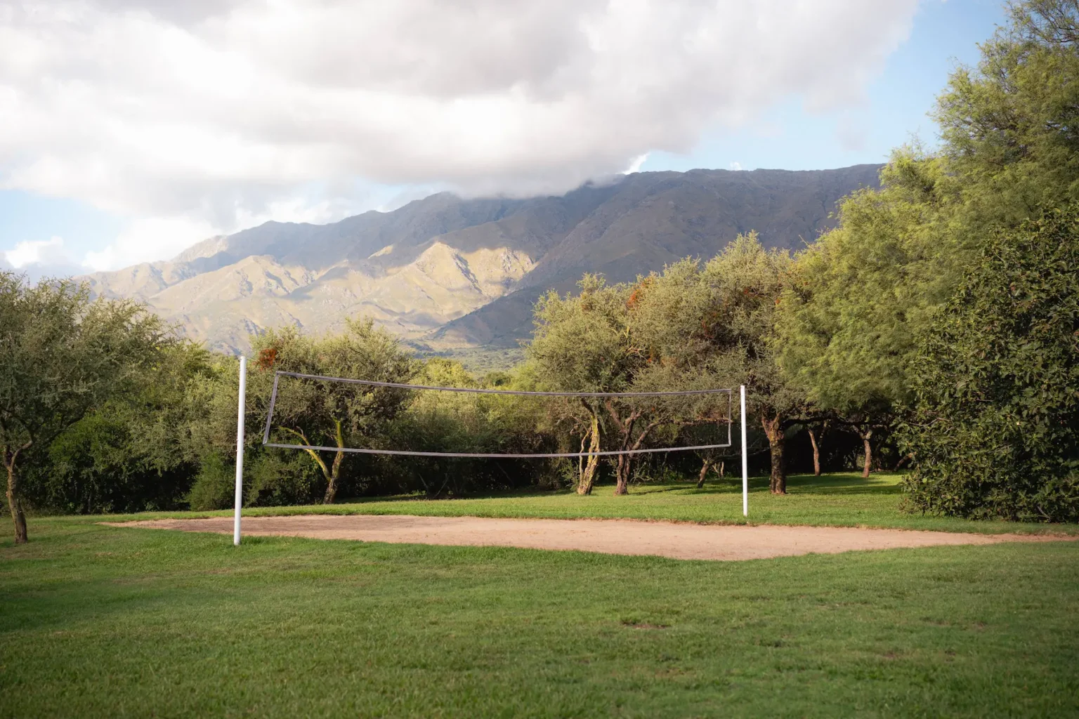 Cancha de volley para turismo en Merlo, San Luis