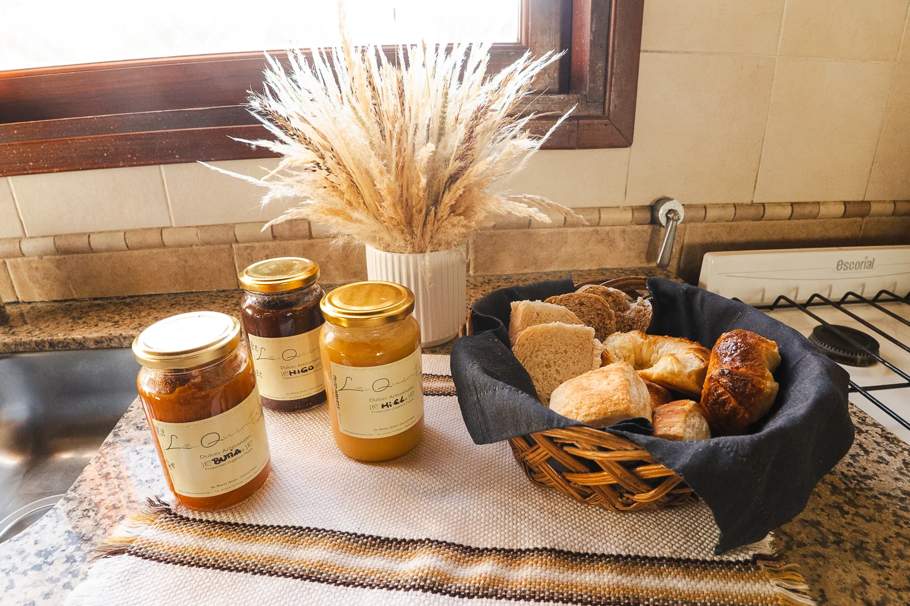 Merienda en cabaña Mora en Merlo San Luis